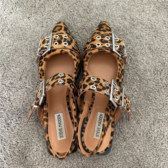 Steve Madden Leopard Buckle Flats - Picture 3 of 3
